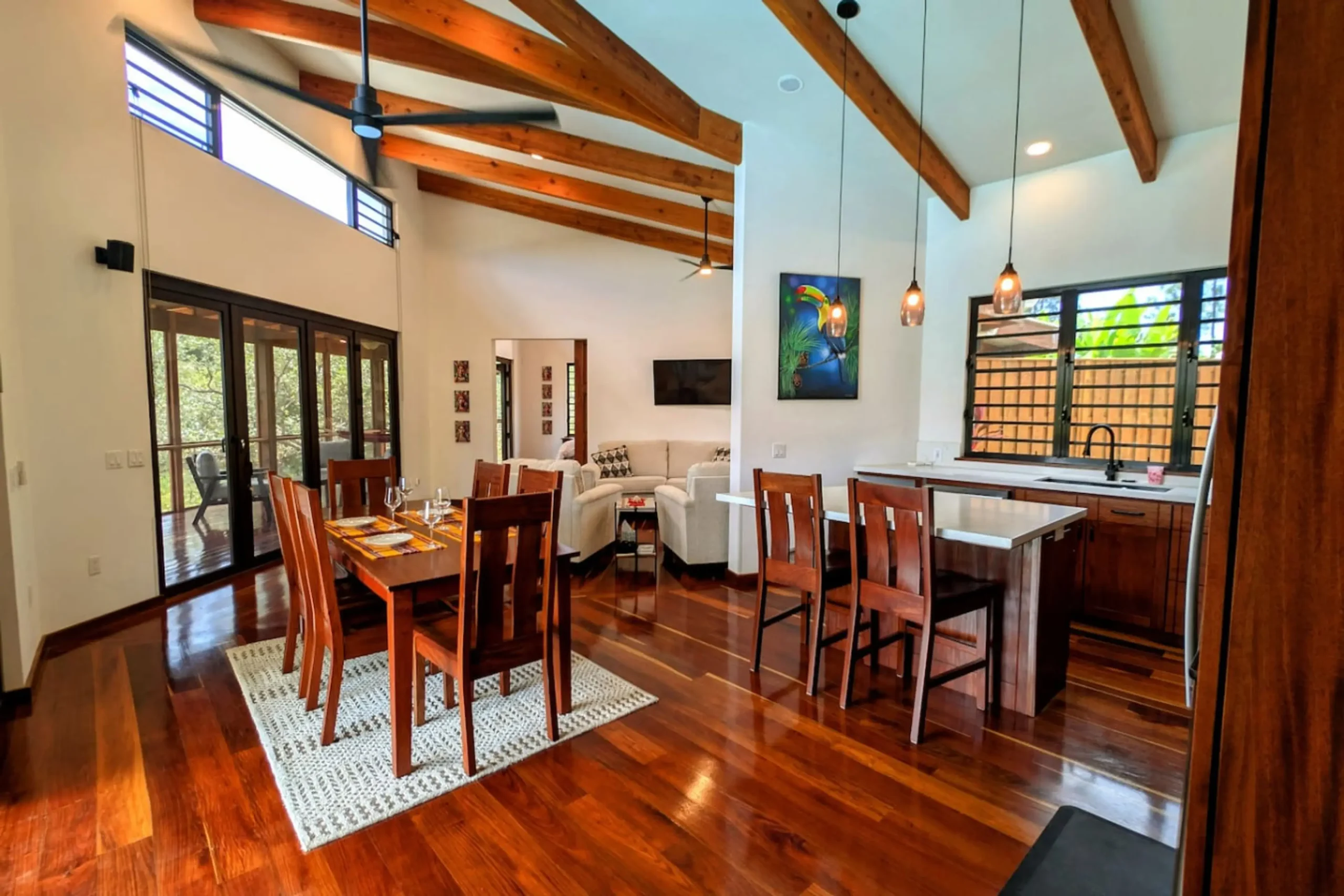 Pine Ridge Retreat Luxury Villa gallery 14