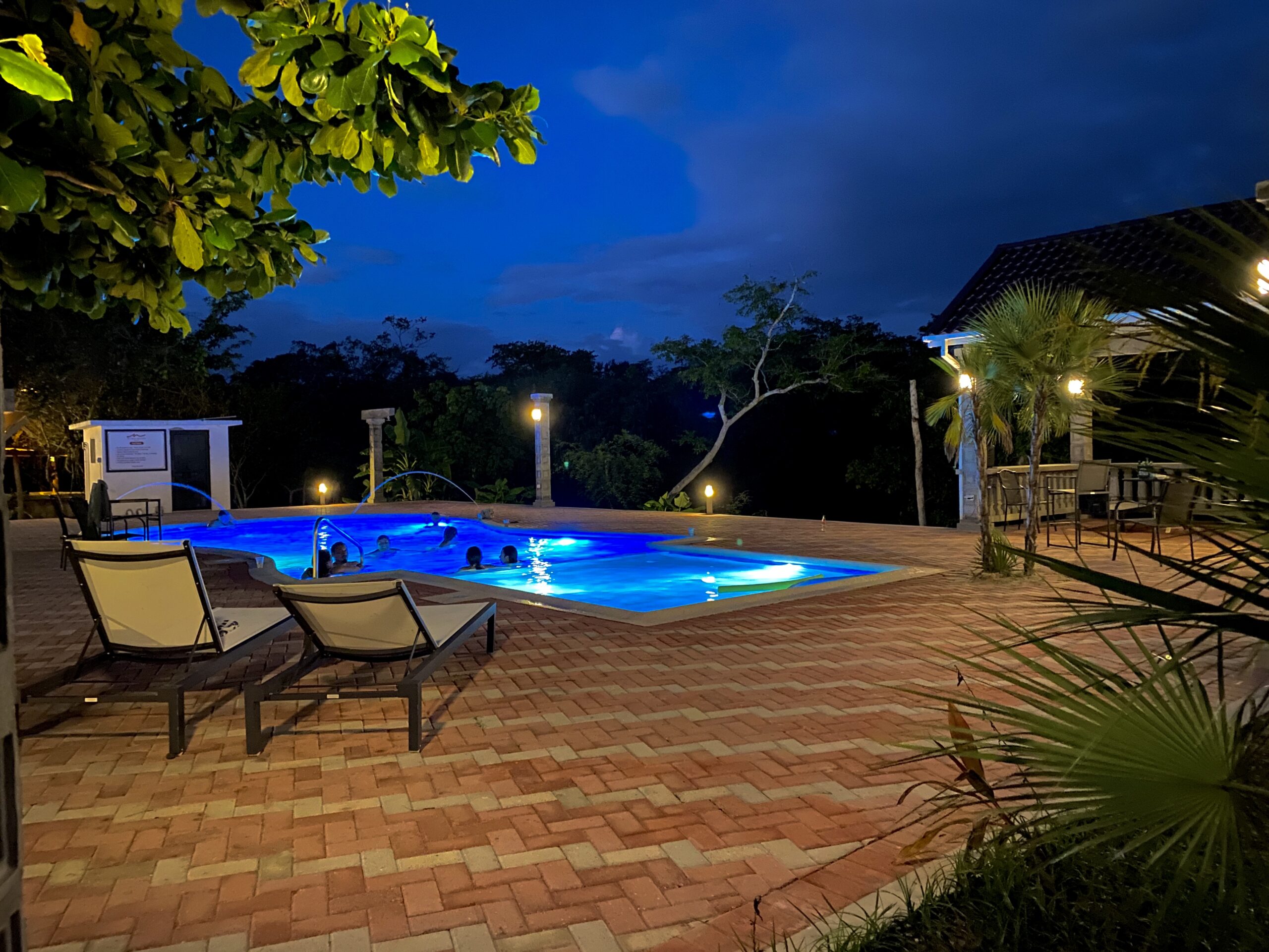 El Gran Mestizo Riverside Cabins gallery 12
