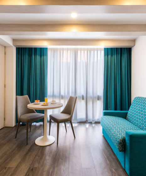 Hotel Casa Blanca cover