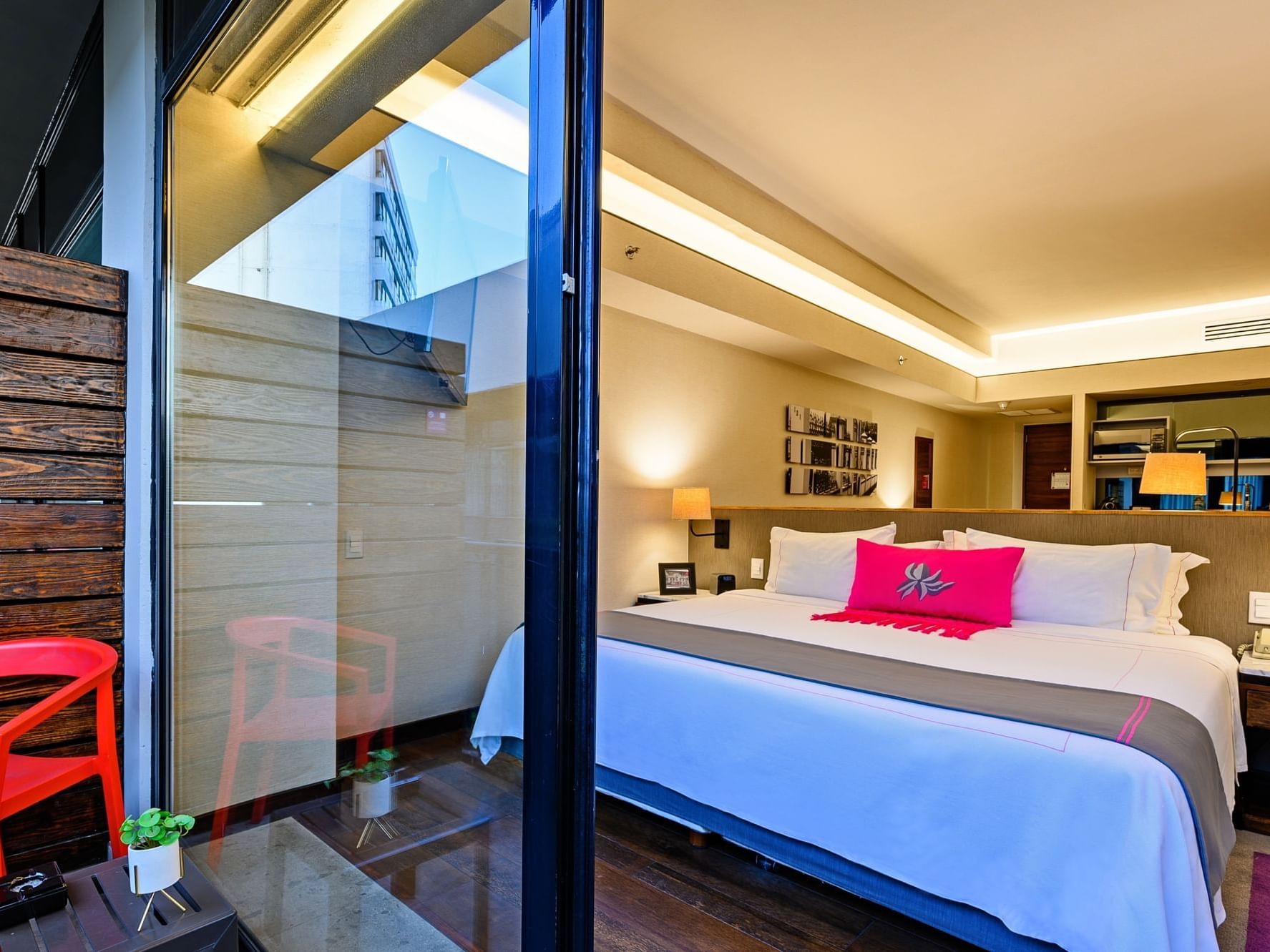 Las Suites Campos Eliseos gallery 13