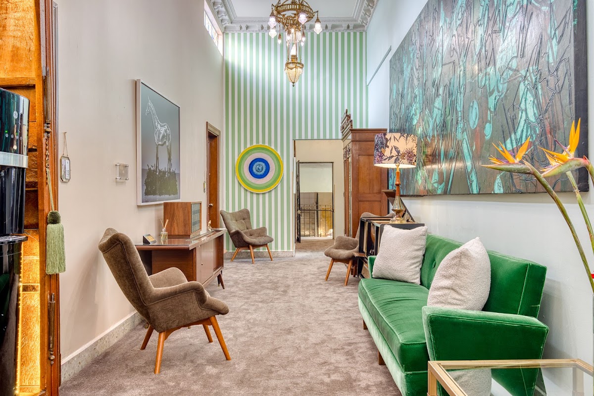 Hotel Pug Seal Polanco Anatole France gallery 10