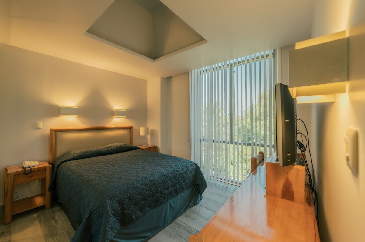 Suites Arquimedes 33 gallery 2