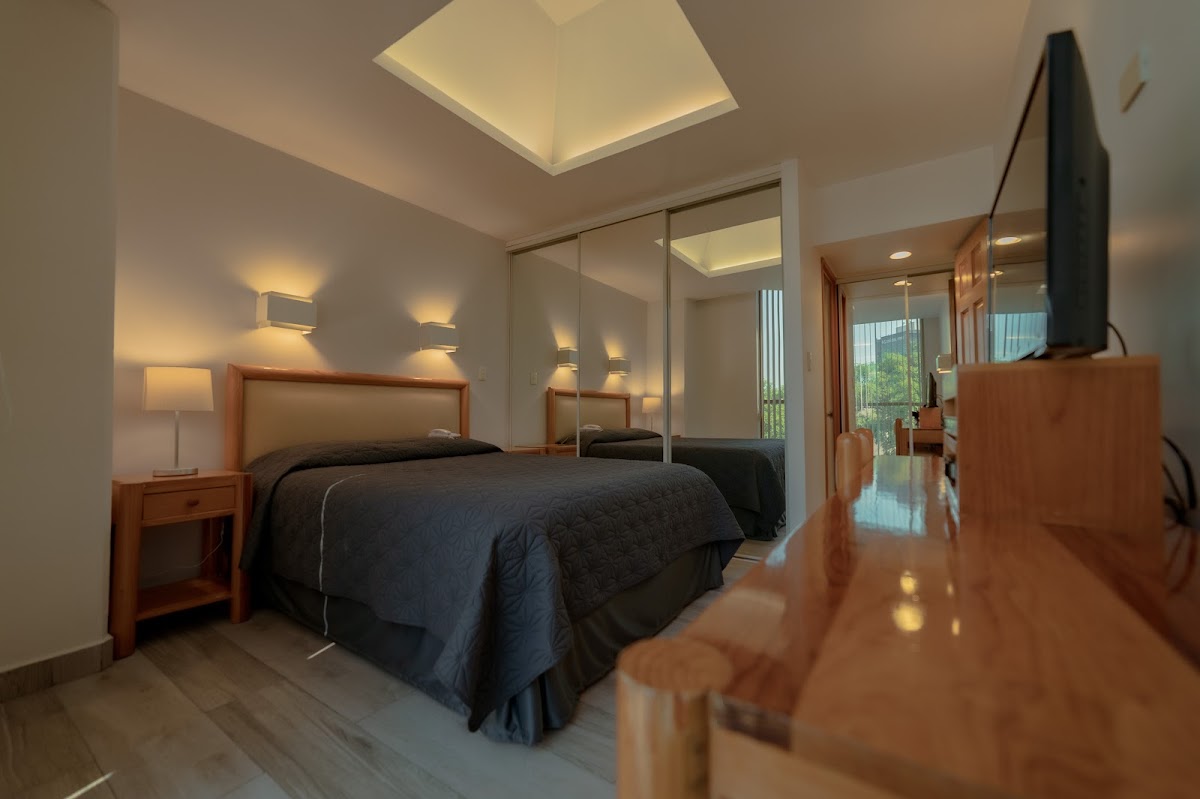 Suites Arquimedes 33 gallery 4