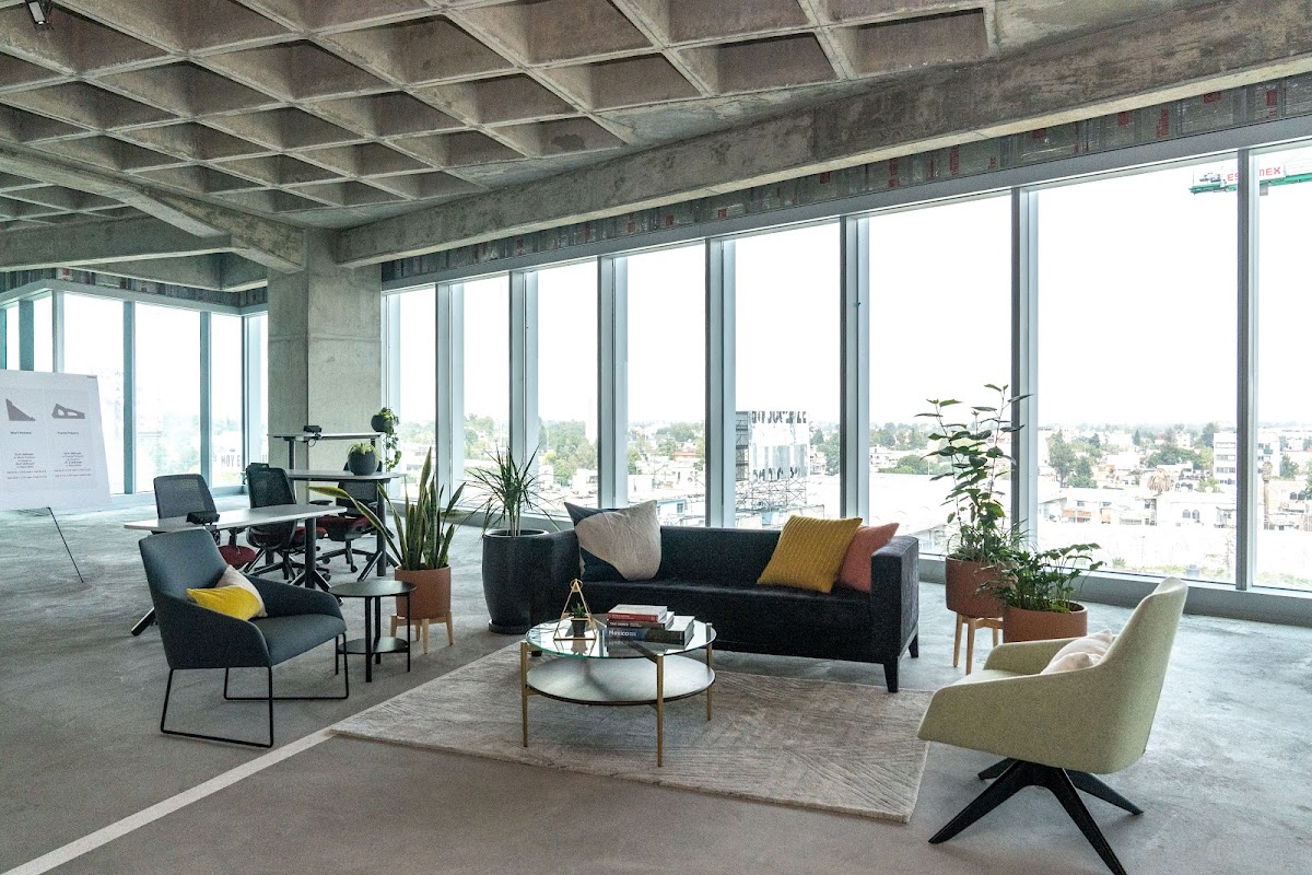 The Square at Corporativo Neuchatel gallery 4