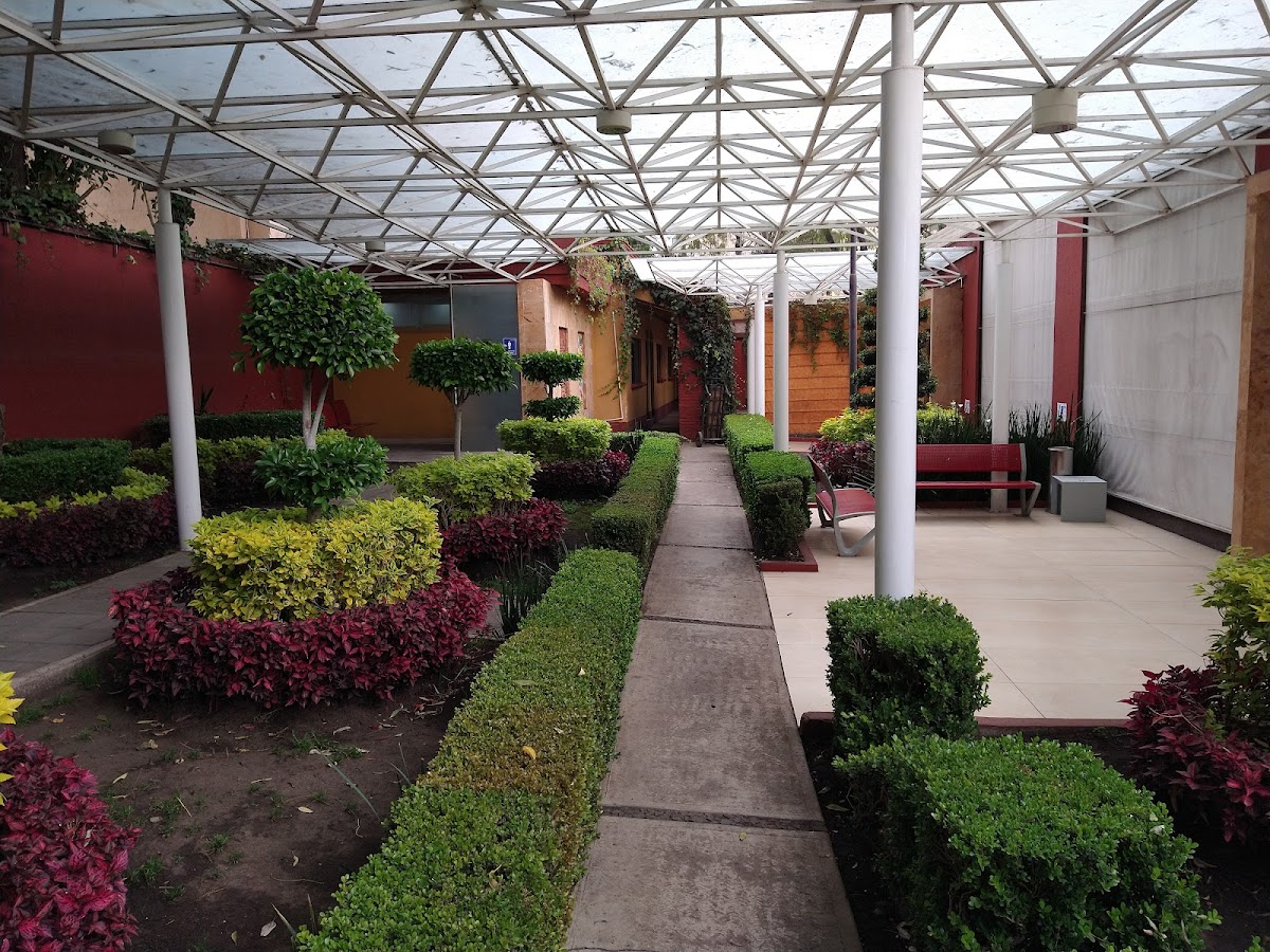 Hotel del Ejército y Fuerza Aérea cover