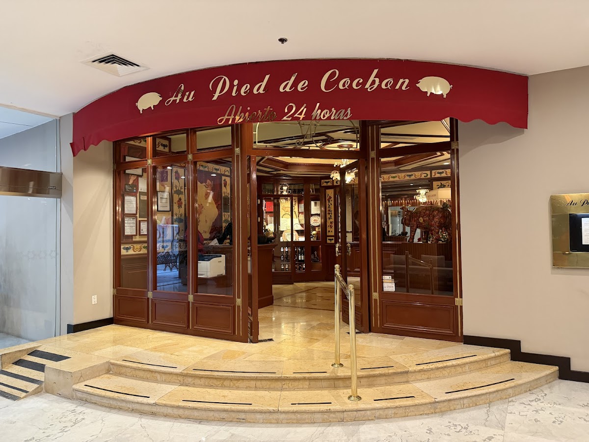 Au Pied de Cochon gallery 5