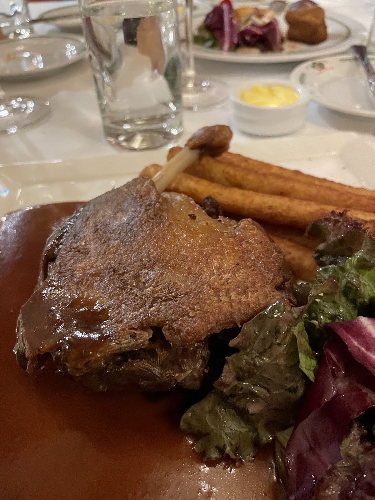 Au Pied de Cochon gallery 10