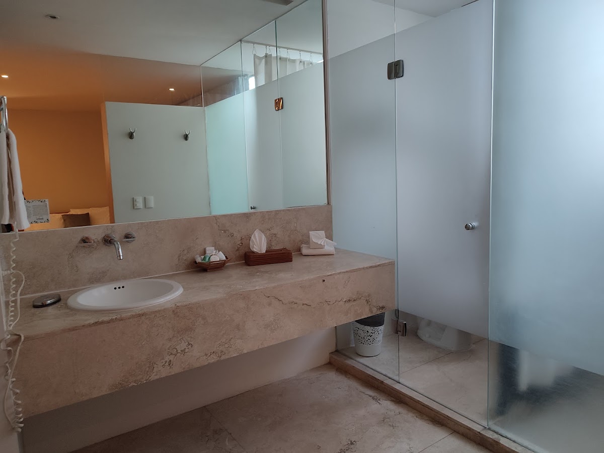 Lombardo Suites gallery 3