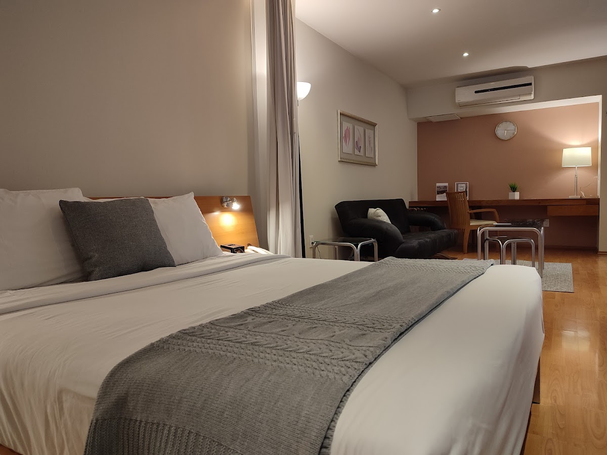 Lombardo Suites gallery 6