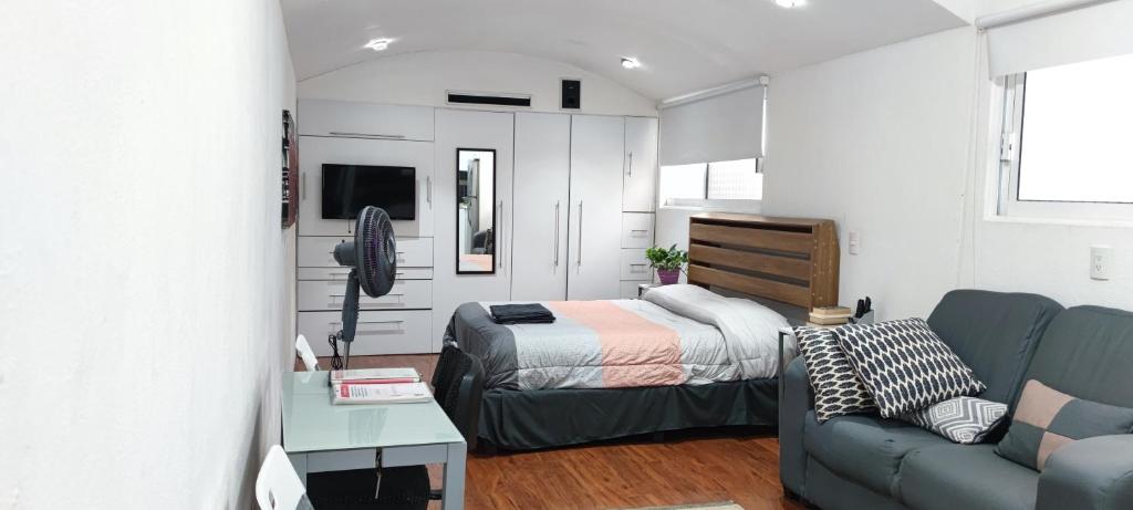 Intimate & Complete Studio in Anzures gallery 3