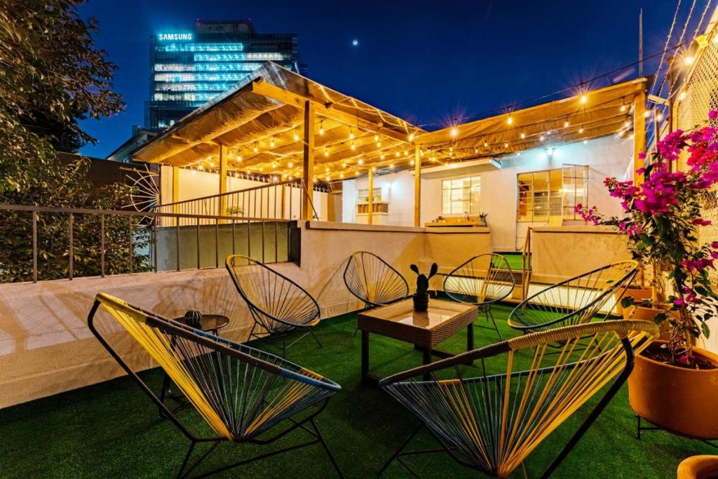 Three-story House with Rooftop 15PAX Polanco Area gallery 3