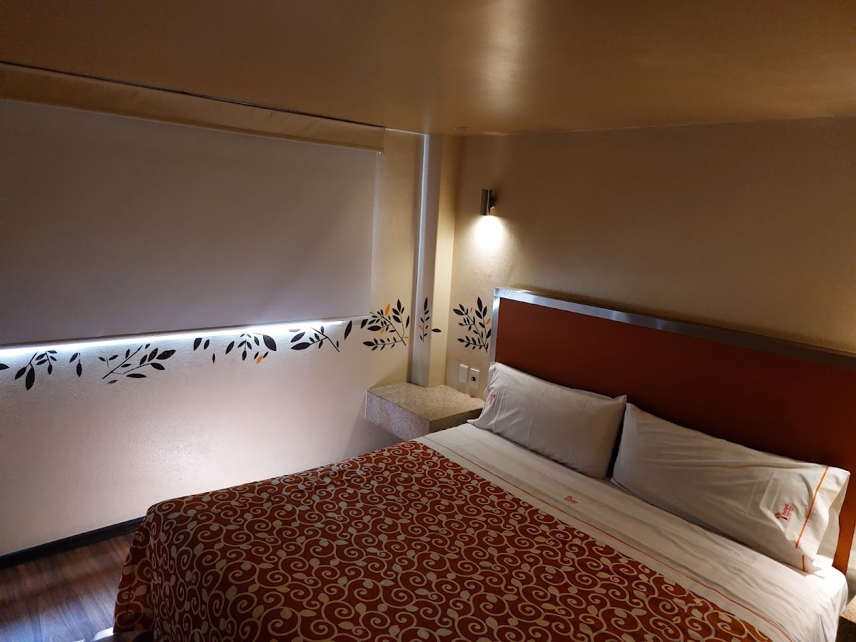 Hotel Tacuba gallery 2