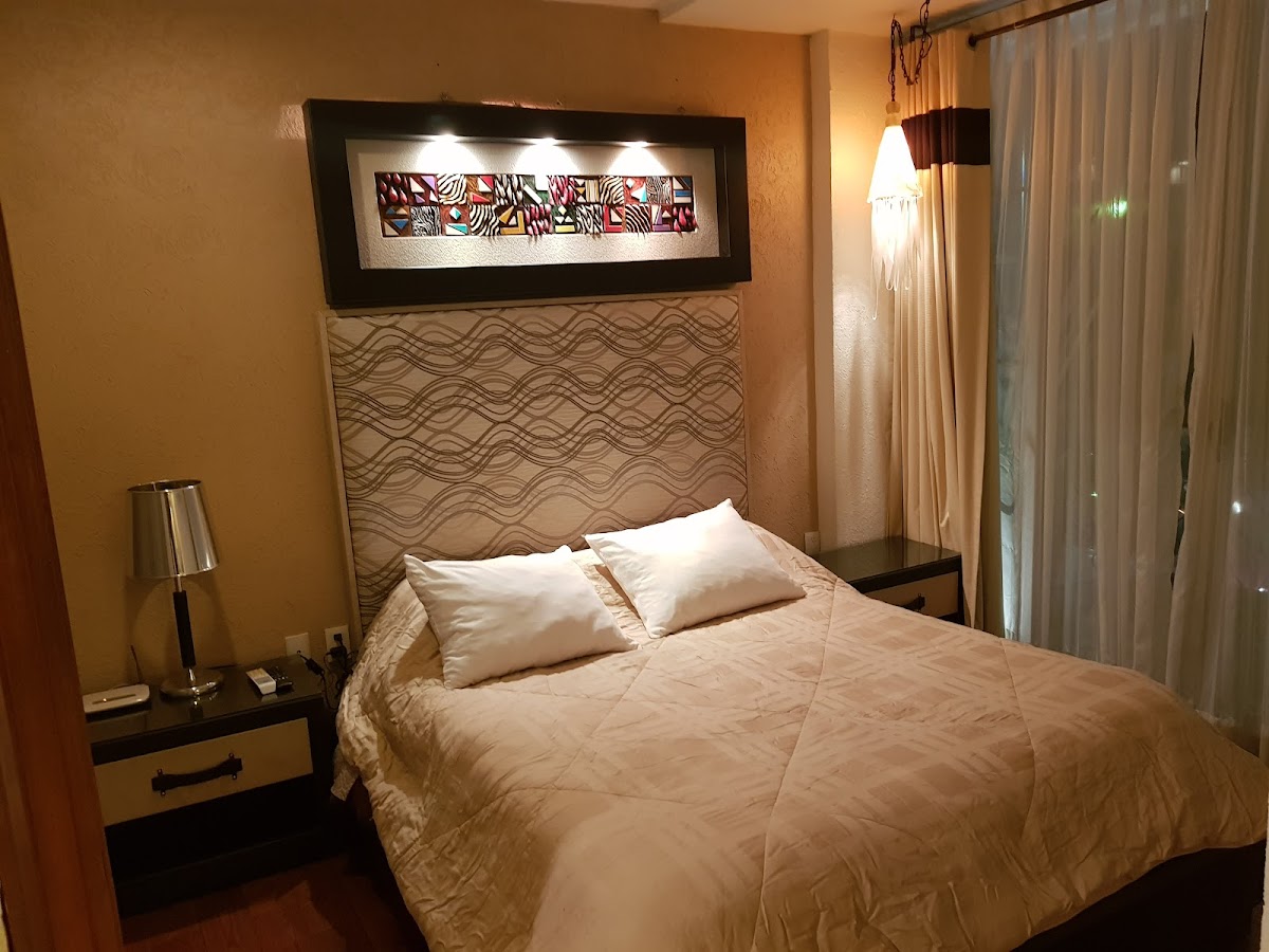 Business Suites SG cover