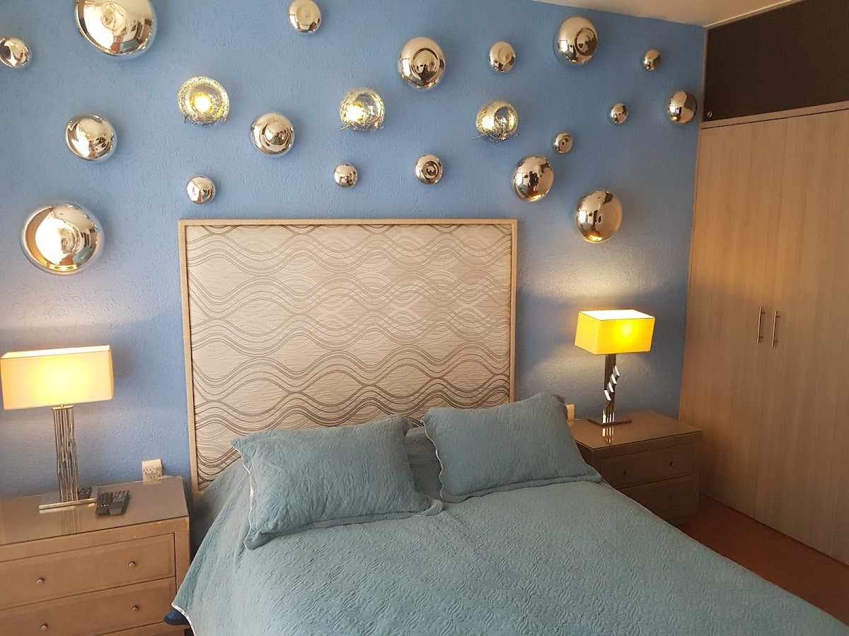 Business Suites SG gallery 5