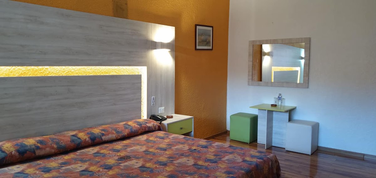Hotel Gilbert gallery 2