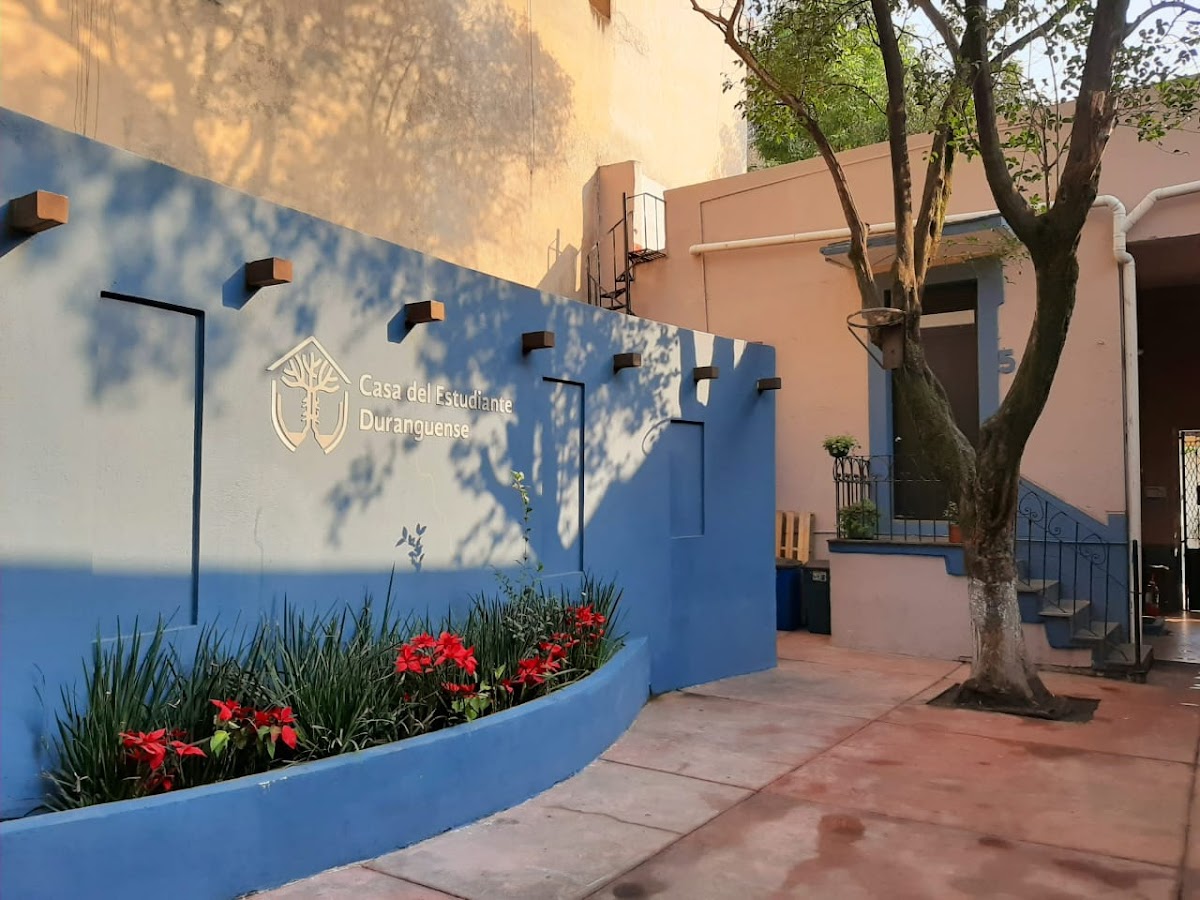 Casa del Estudiante Duranguense cover