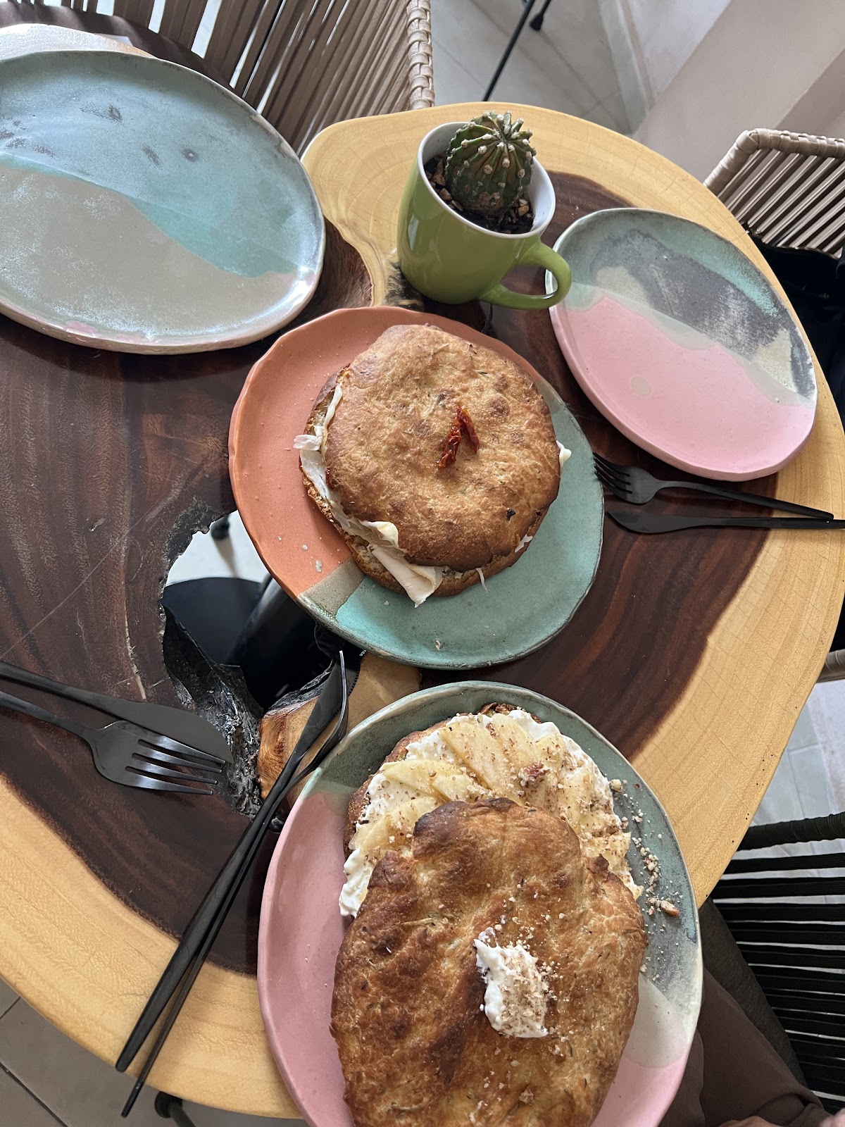 Mona House Cafe gallery 6
