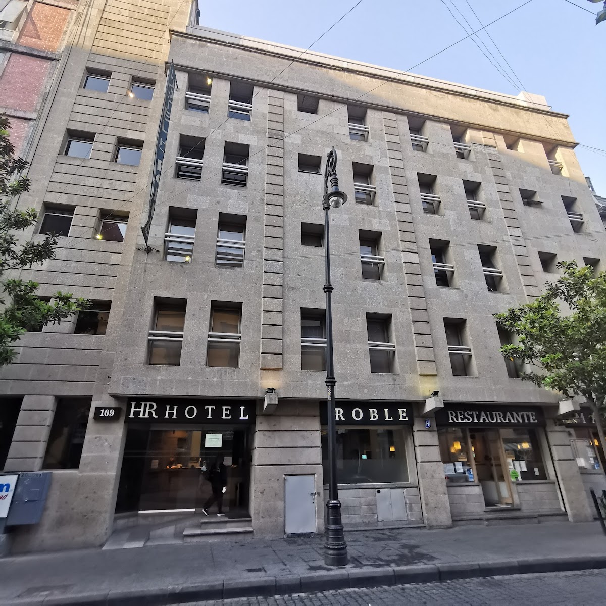 Hotel Roble gallery 5