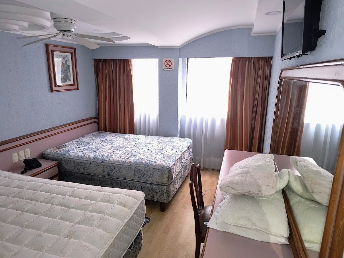 Hotel Cuba gallery 2