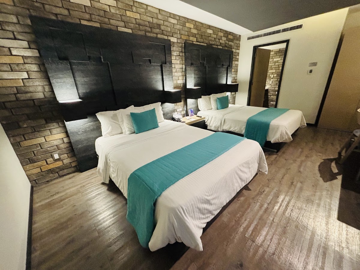 Hotel Punto Mx gallery 10