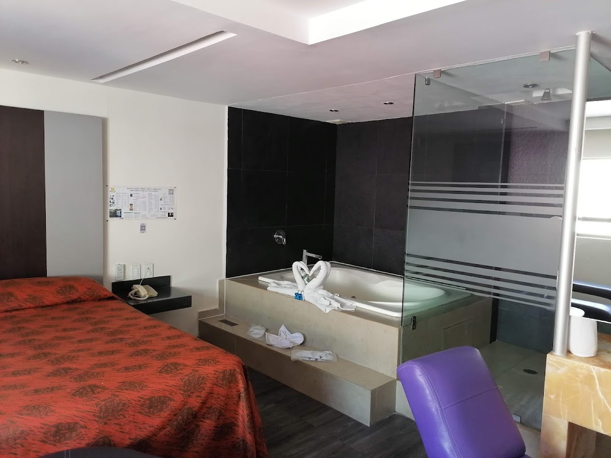 Hotel Eje gallery 2
