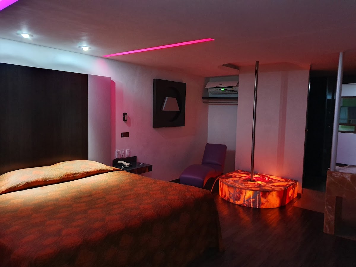 Hotel Eje gallery 3
