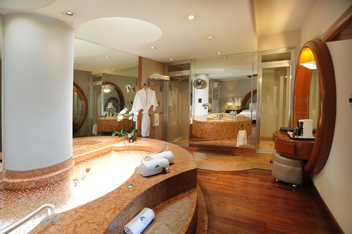 Hotel Beverly gallery 3