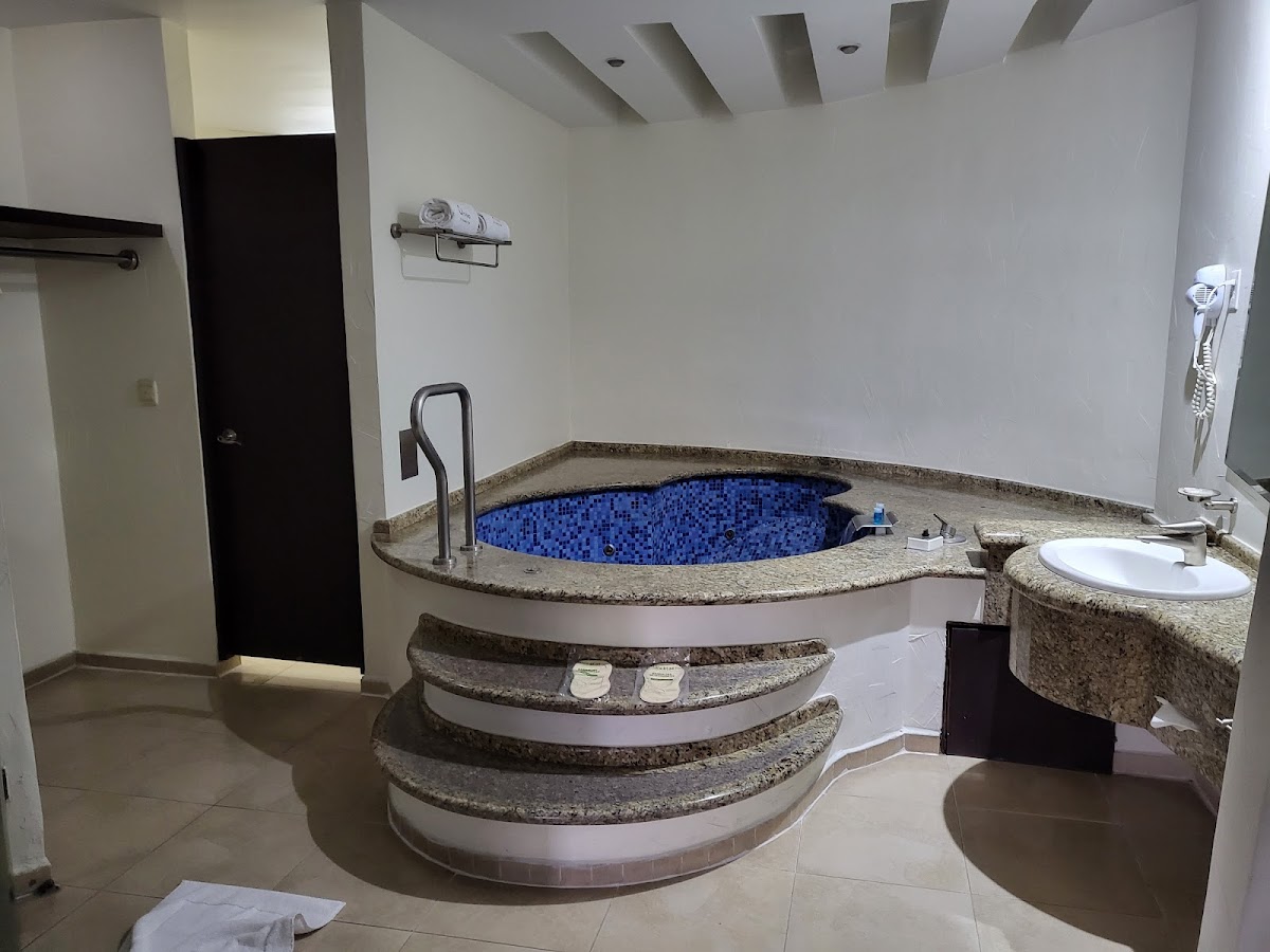 Hotel Aranjuez gallery 4