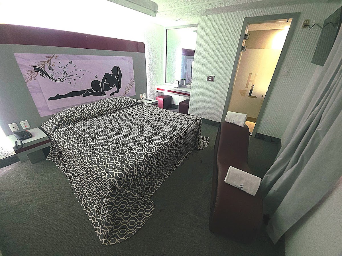 Hotel Latino gallery 8