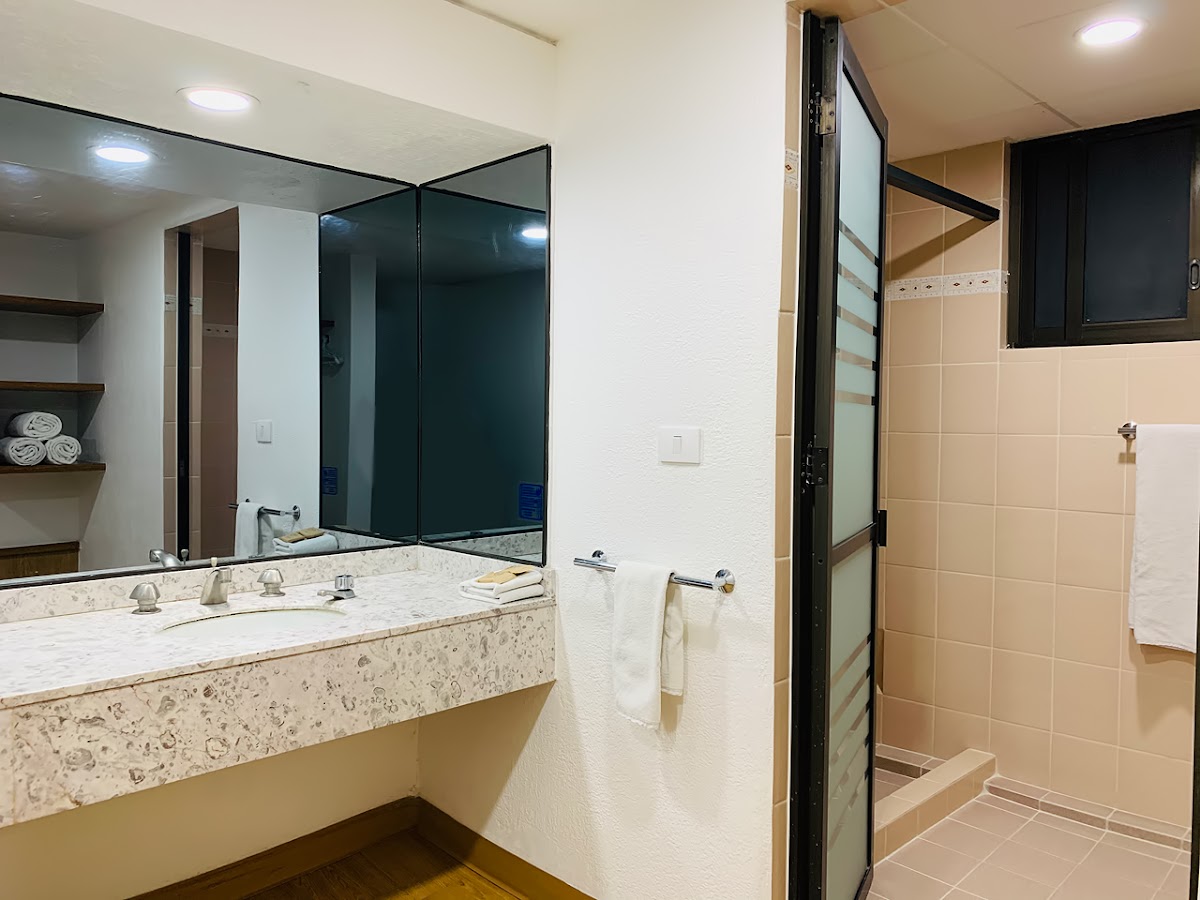 Hotel San Lucas gallery 3