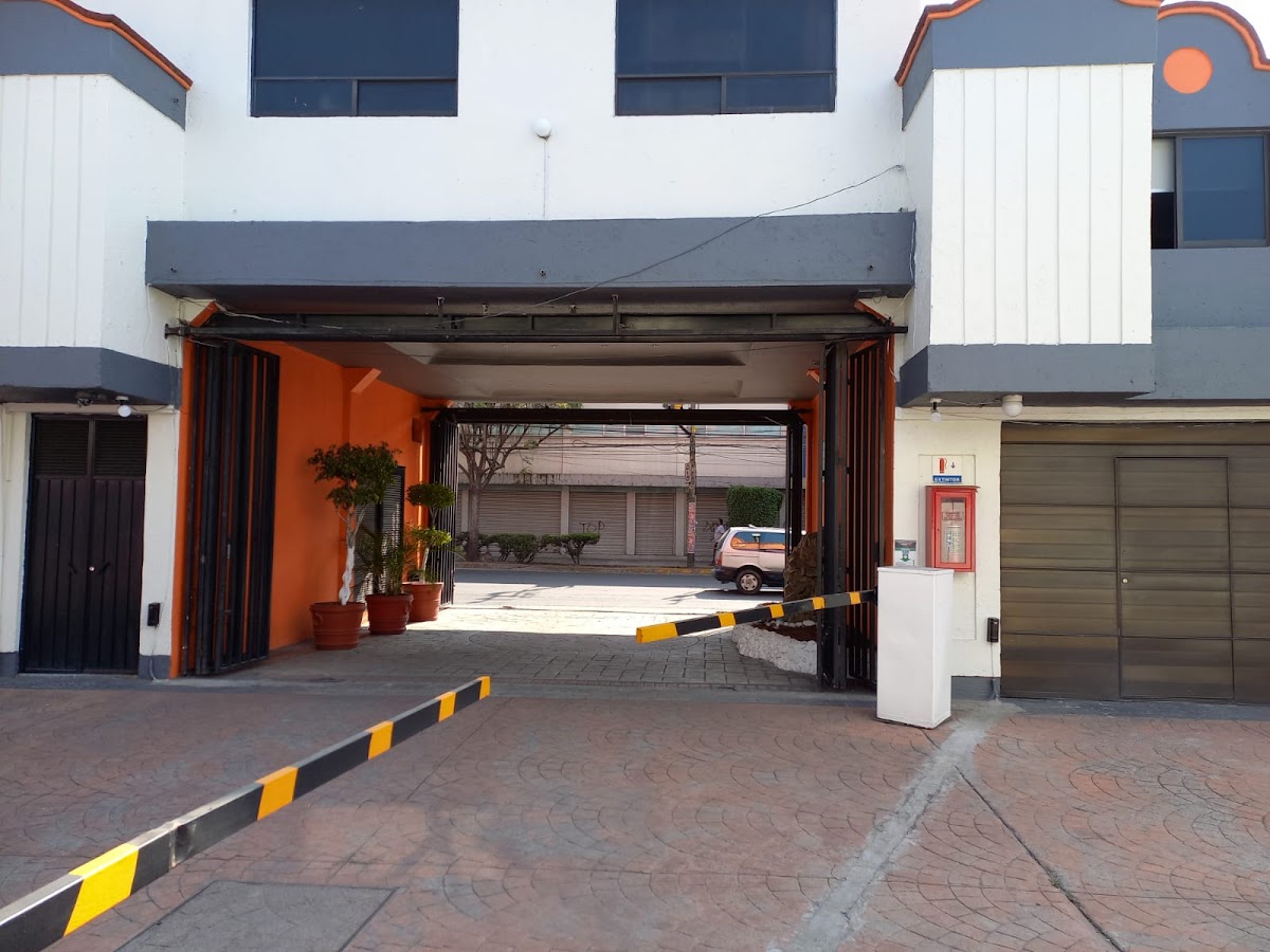 Motel Real La Viga gallery 9