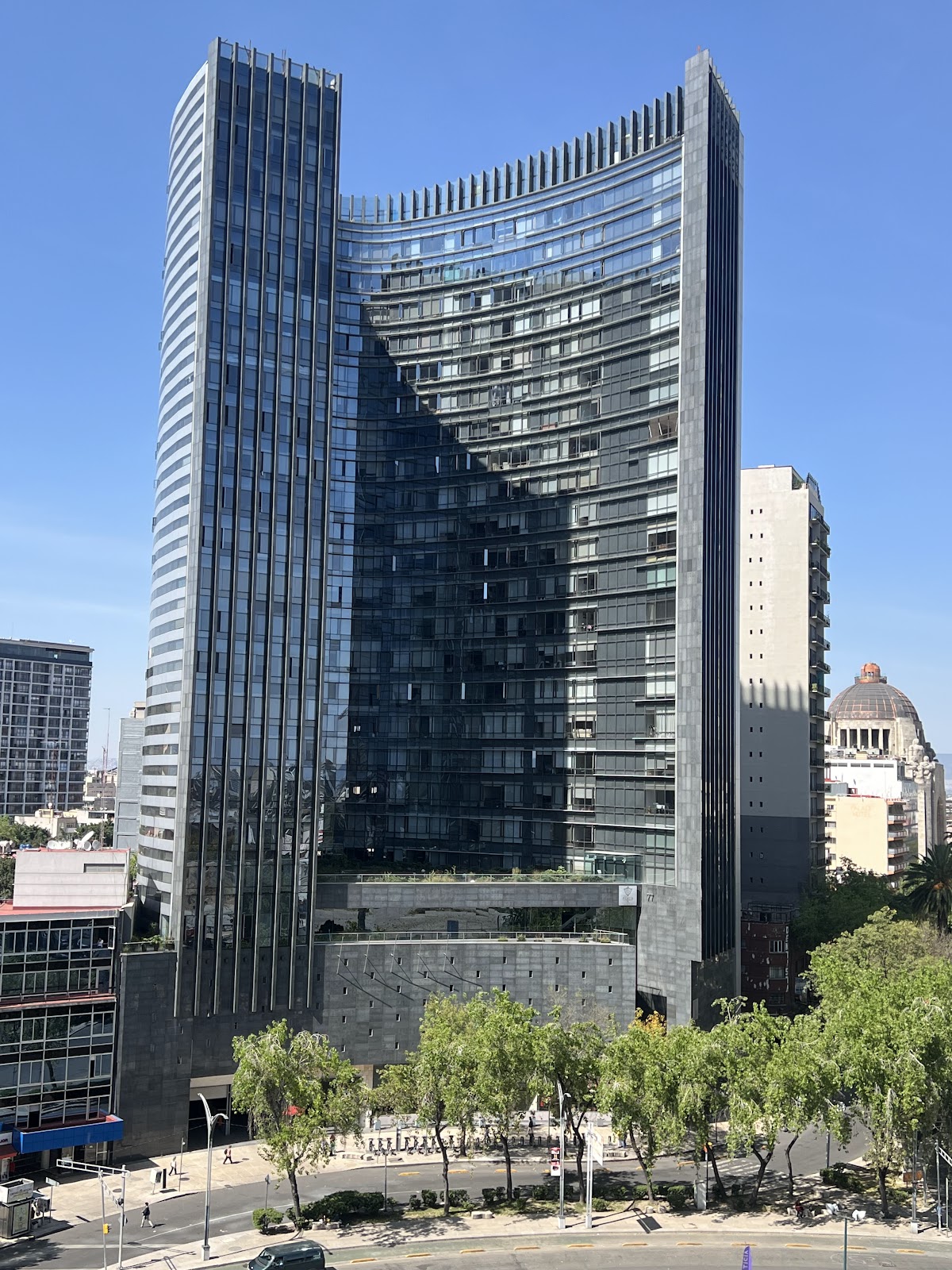 Reforma 77 gallery 2
