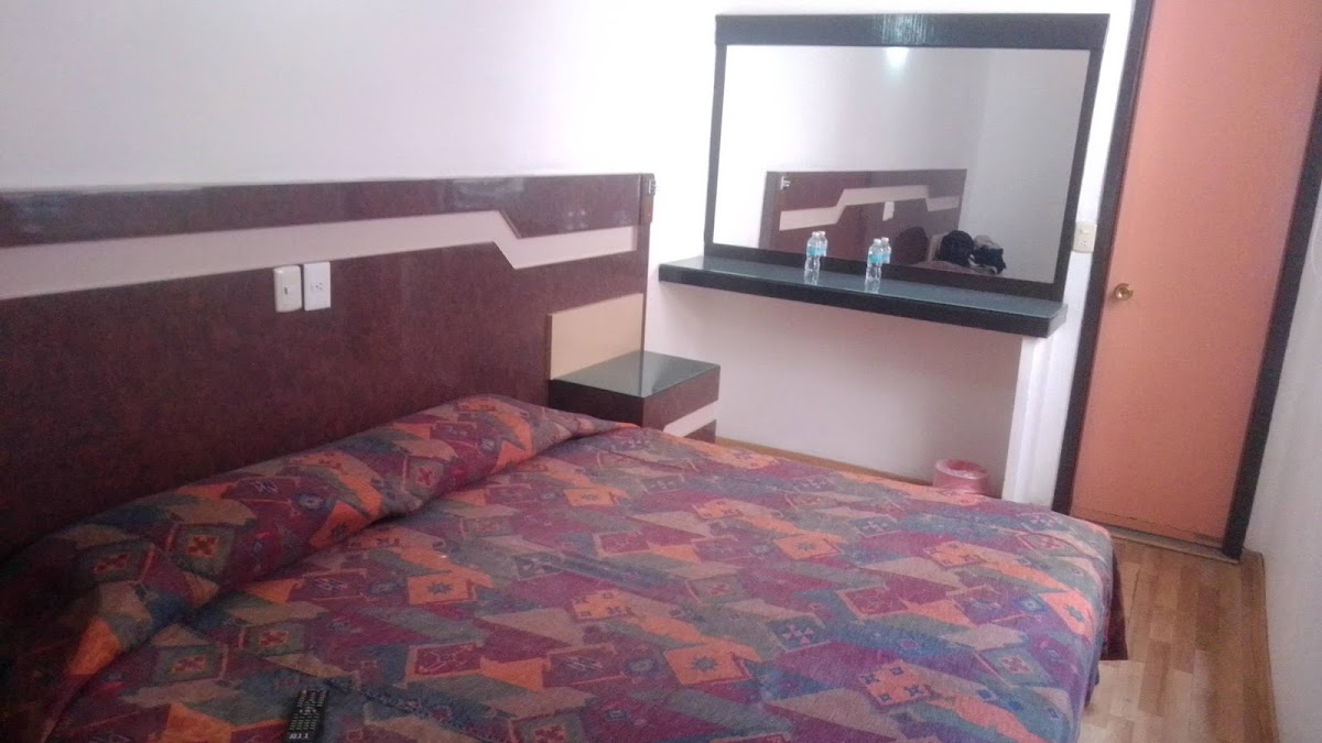 Hotel Calvin gallery 7