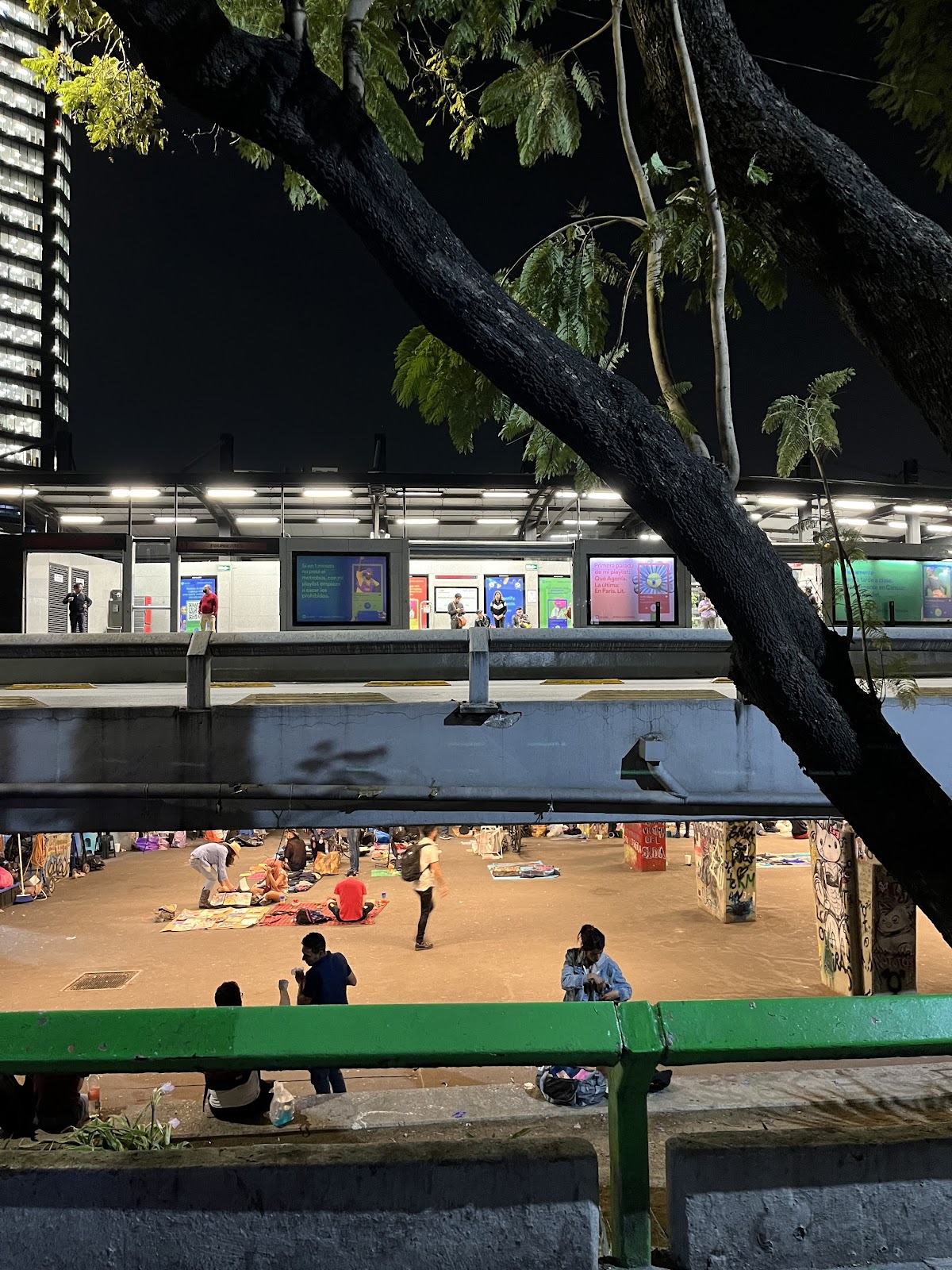 ZONA ROSA CDMX gallery 8