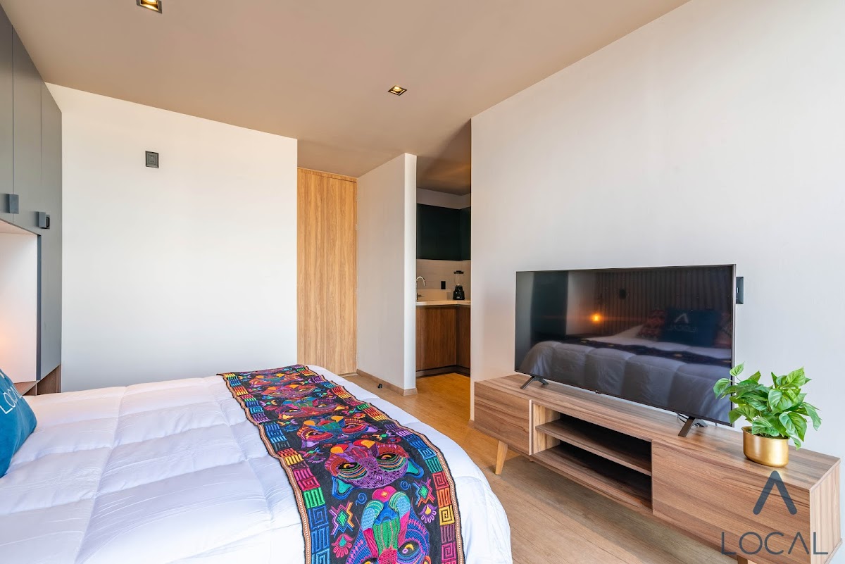 Be Local Aparthotel gallery 4