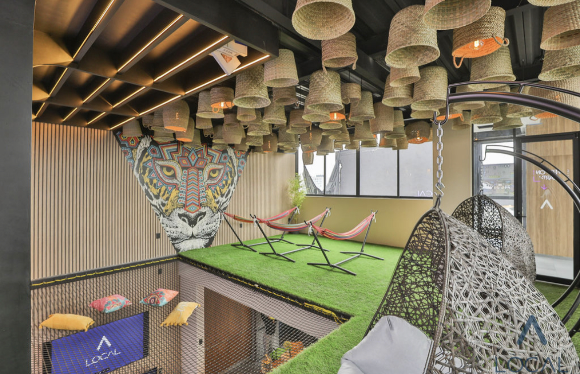 Be Local Aparthotel gallery 8