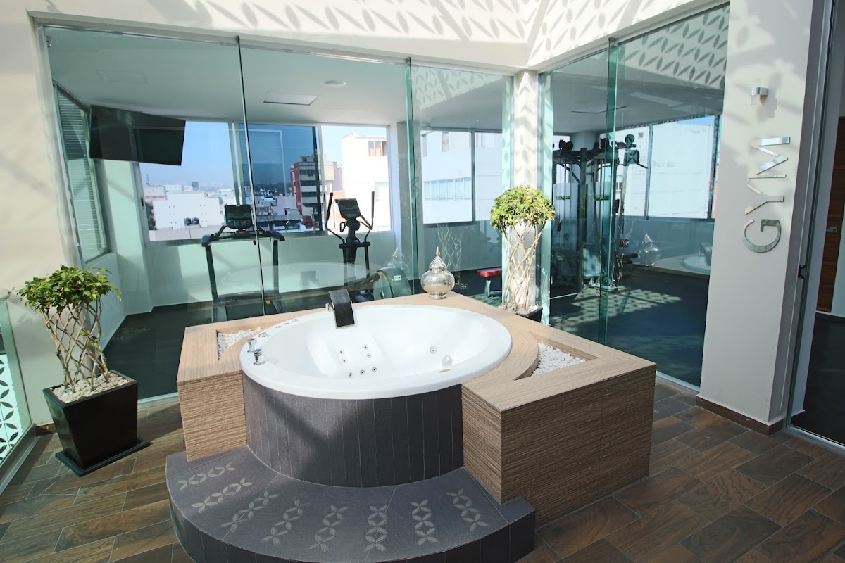 J. Towers Hotel gallery 3