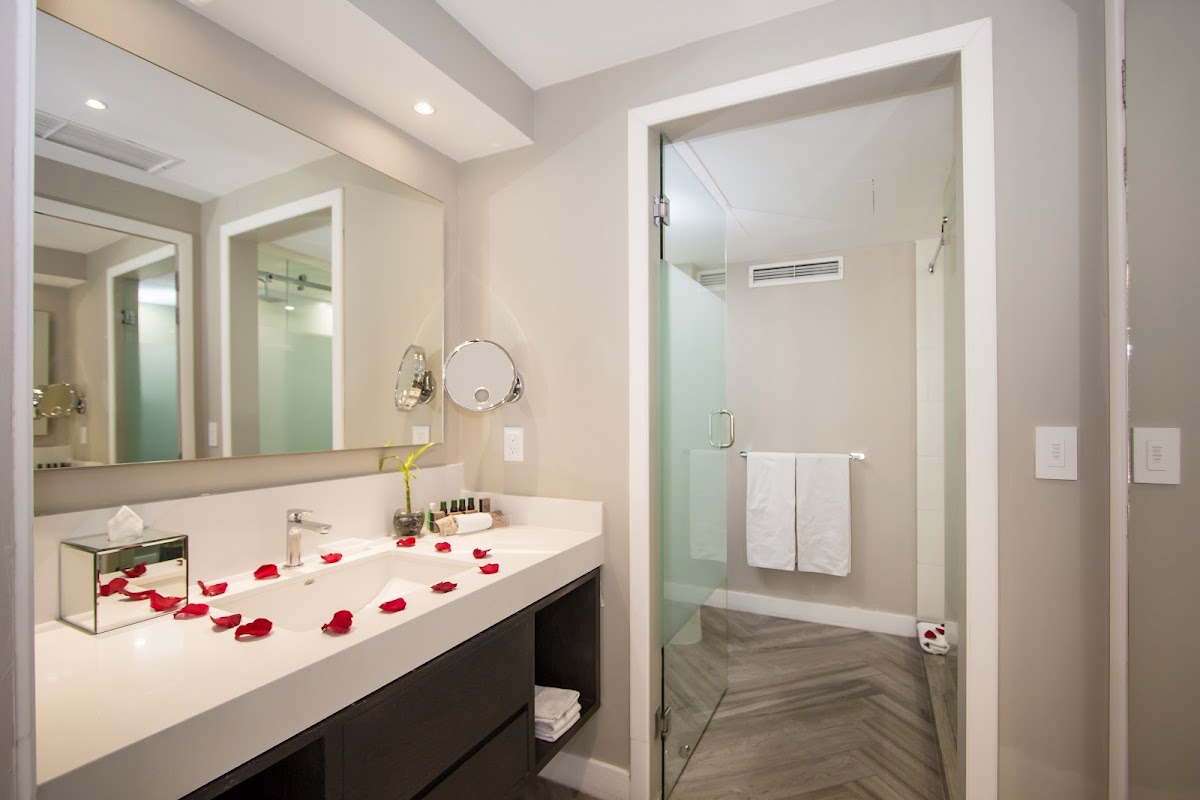 Isaaya Hotel Boutique by WTC gallery 3