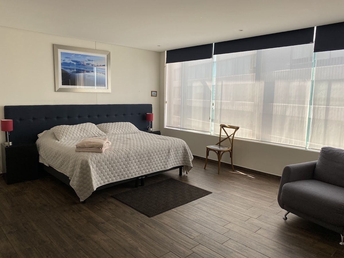 Chicago Suites WTC gallery 2