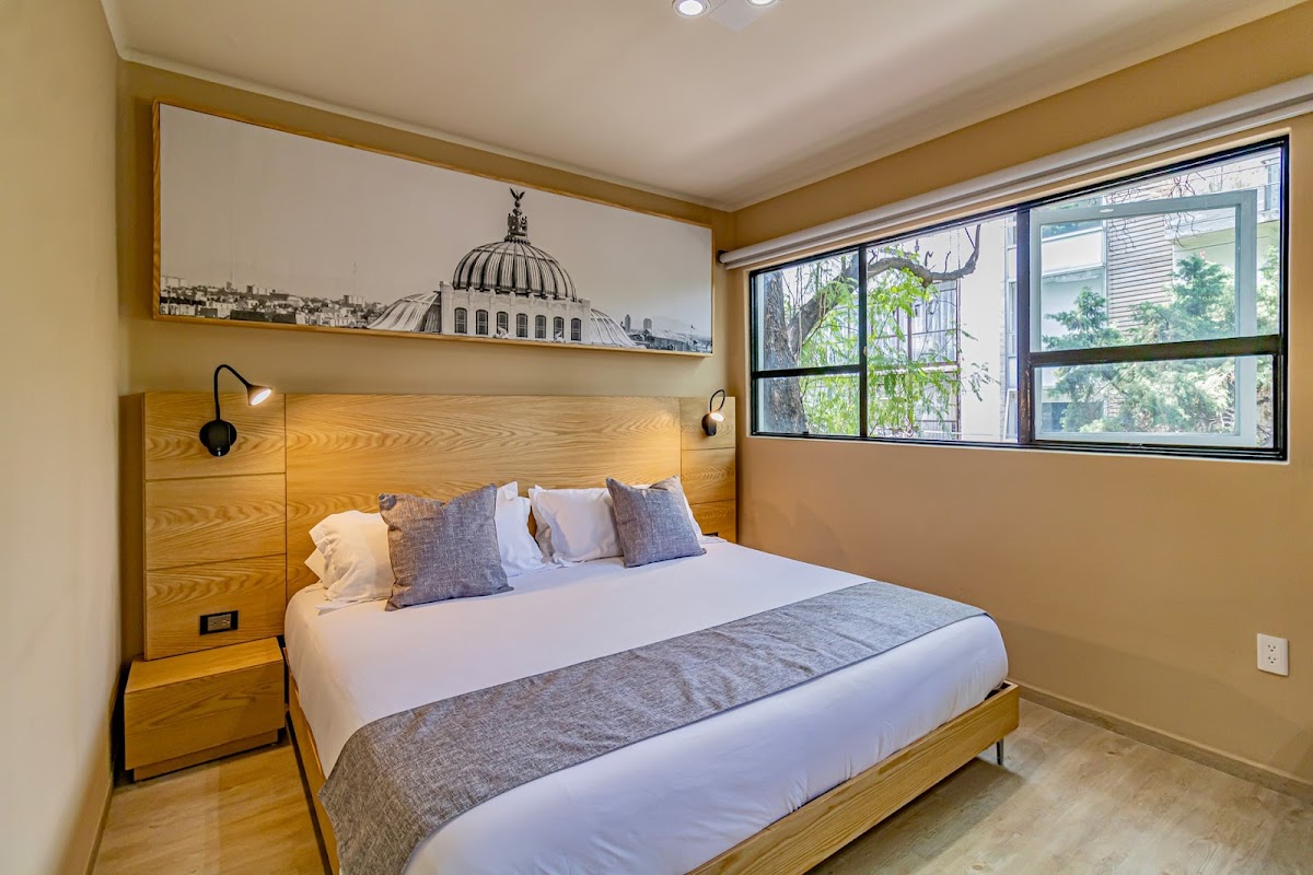 Mi Zona Lodging WTC gallery 2