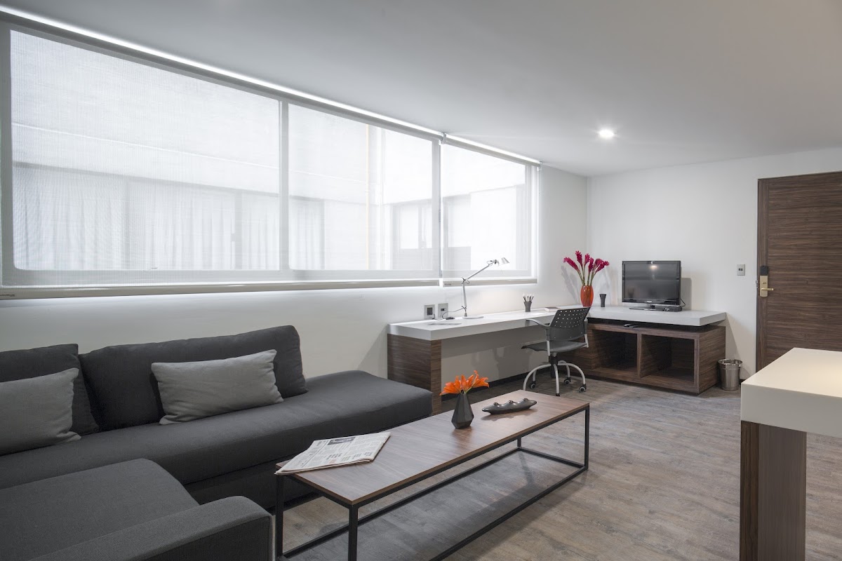 FlowSuites WTC gallery 9