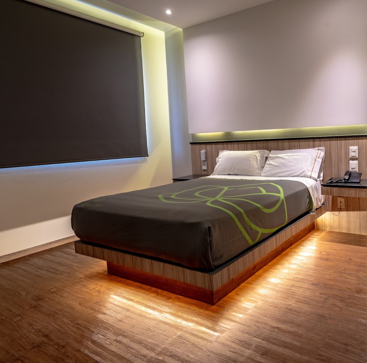 Hotel Lirio gallery 9