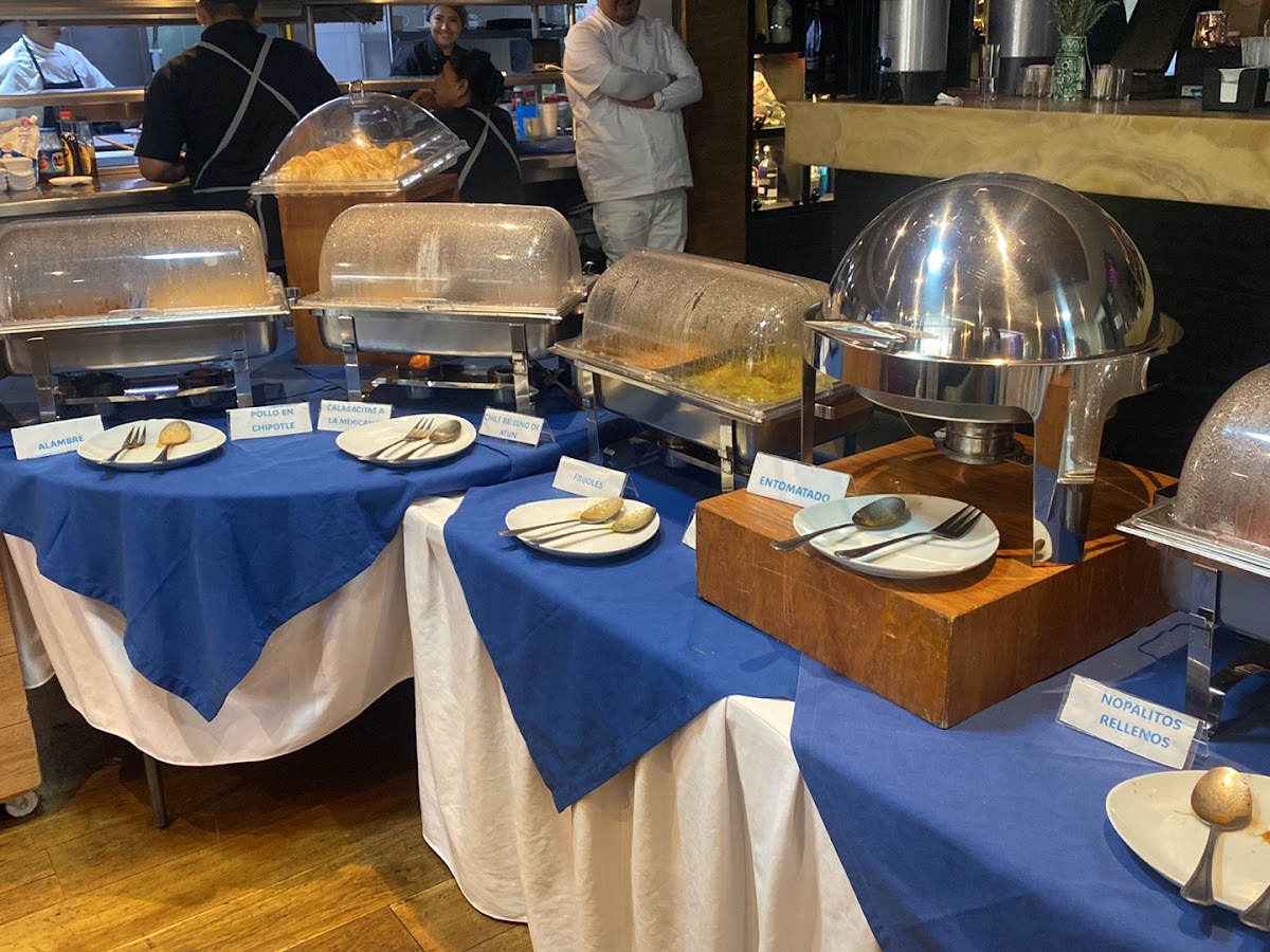 Buffet del Valle Place gallery 3