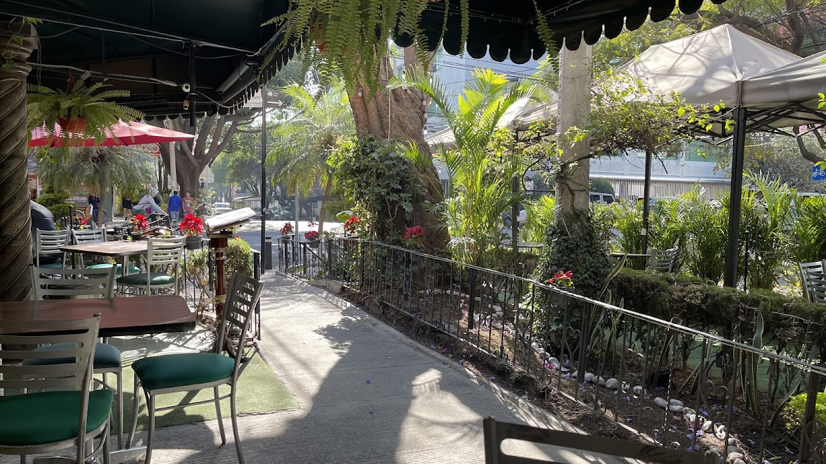 El Cafe-to cover