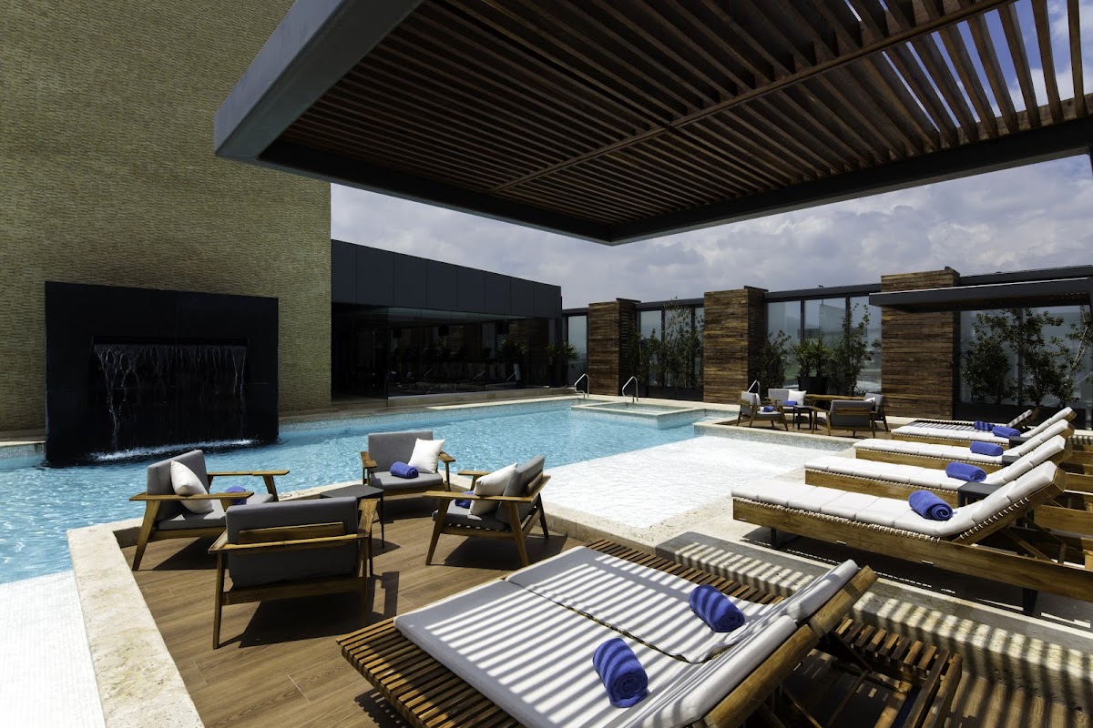 Hilton Mexico City Santa Fe gallery 10