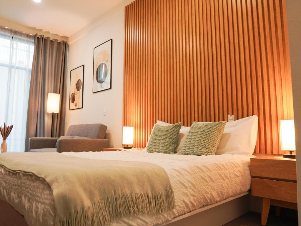 Indiana Suites cover