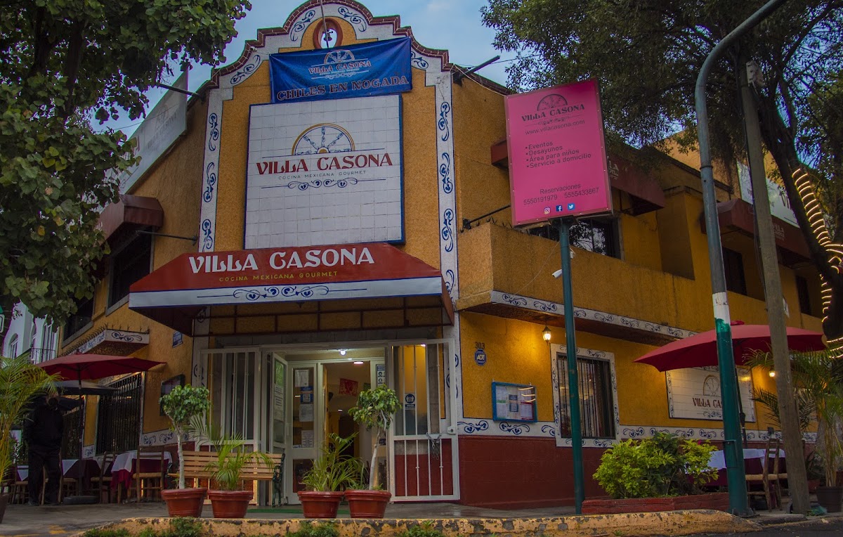 Villa Casona cover
