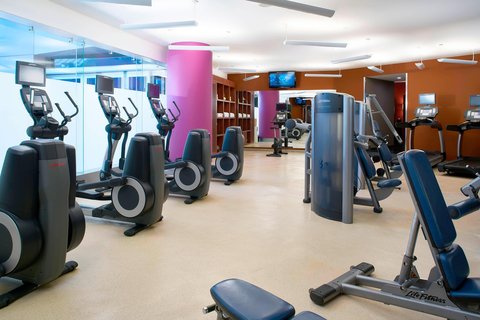 Courtyard by Marriott Mexico City Airport gallery 9
