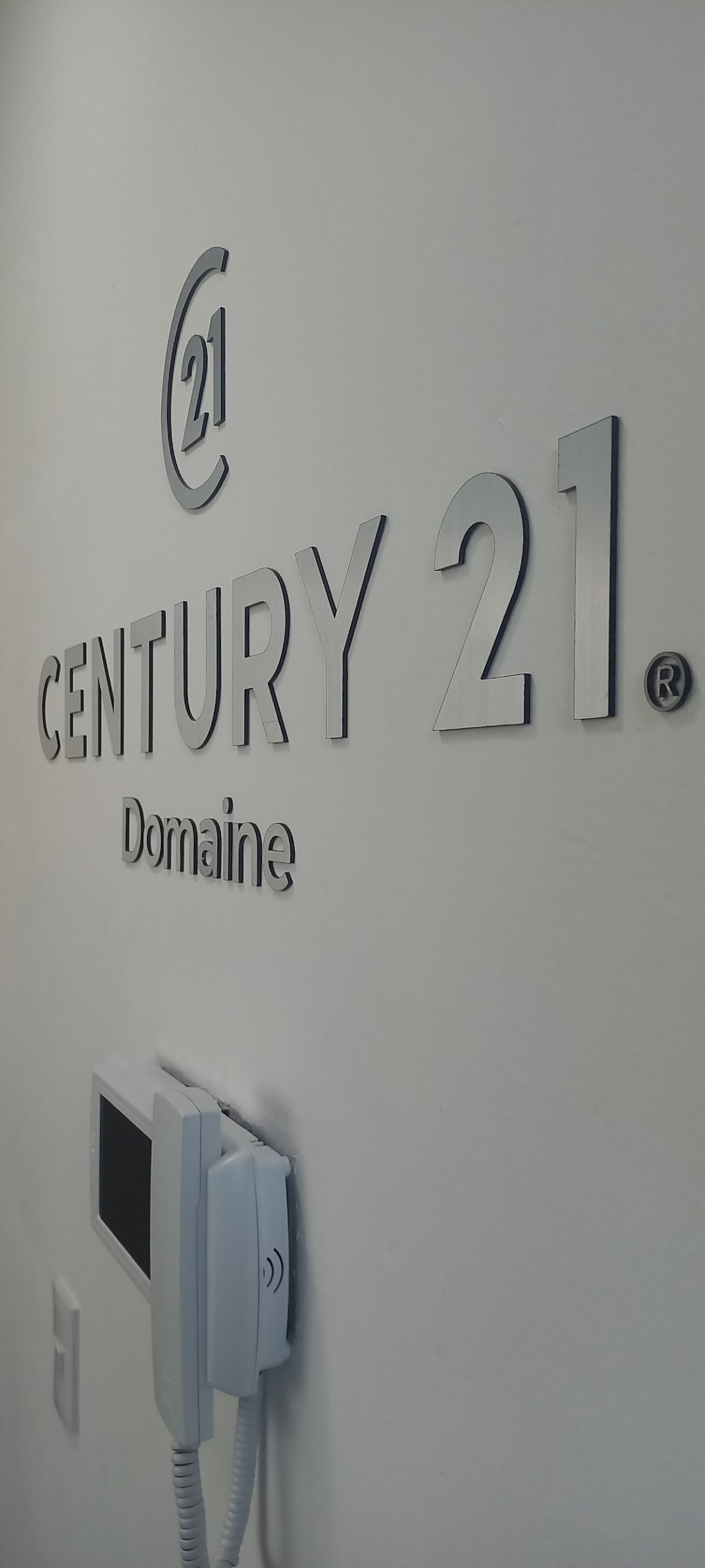 CENTURY 21 Domaine gallery 10