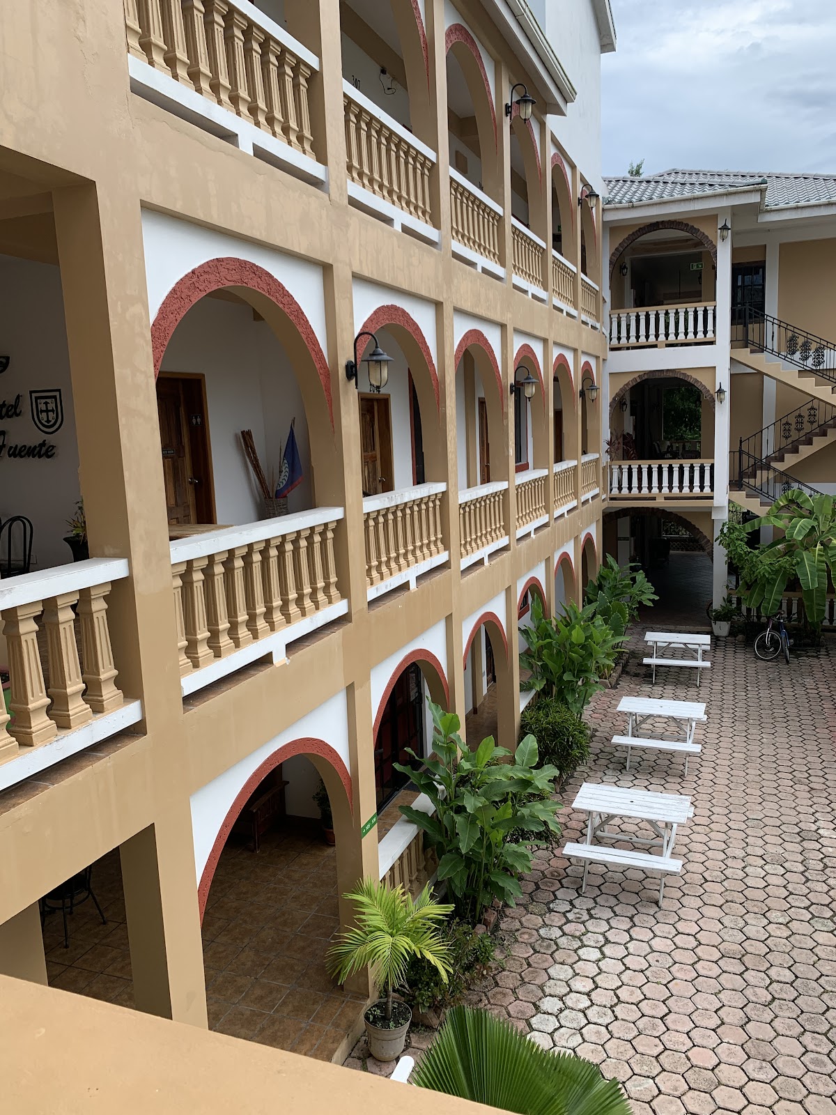 Hotel de la Fuente gallery 6